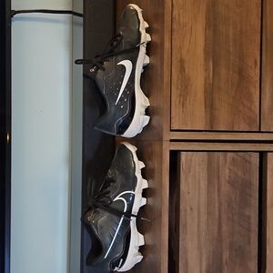 NIKE Diamond Fastflex Baseball Softball Molded Cleats Shiny Black Youth Size 6.5